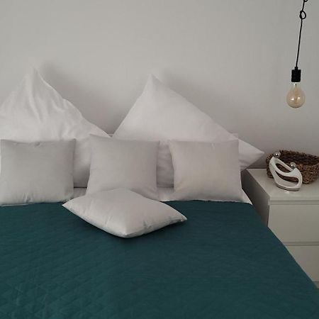 Apartamenty Pod Uwalonym Debem Jezow Sudecki Екстериор снимка