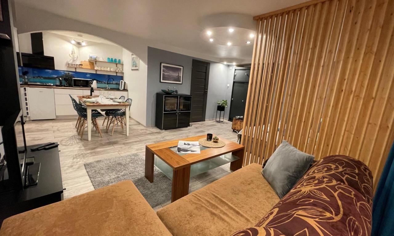 Apartamenty Pod Uwalonym Debem Jezow Sudecki Екстериор снимка