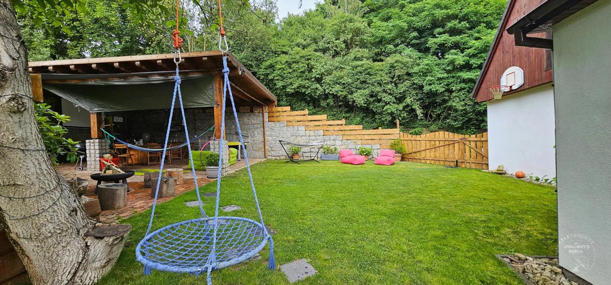 Apartamenty Pod Uwalonym Debem Jezow Sudecki Екстериор снимка